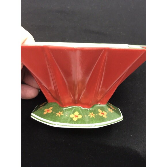 Villeroy & Boch 1748 Toys Fantasy Collection Ceramic Bowl Red 8 pointed octagon - Picture 5 of 10